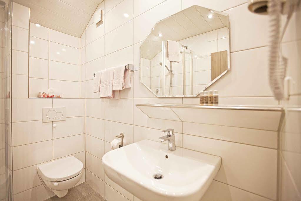 Hotel Post Weiden in der Oberpfalz Eksteriør billede